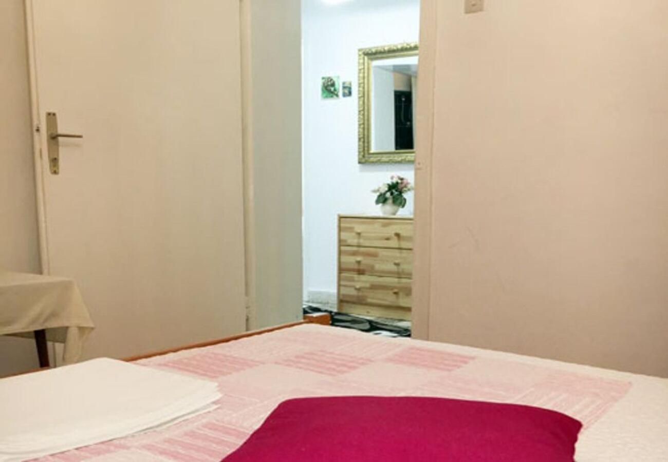 Apartments And Rooms Tomo 1 - At The Beach Zaostrog Exterior foto